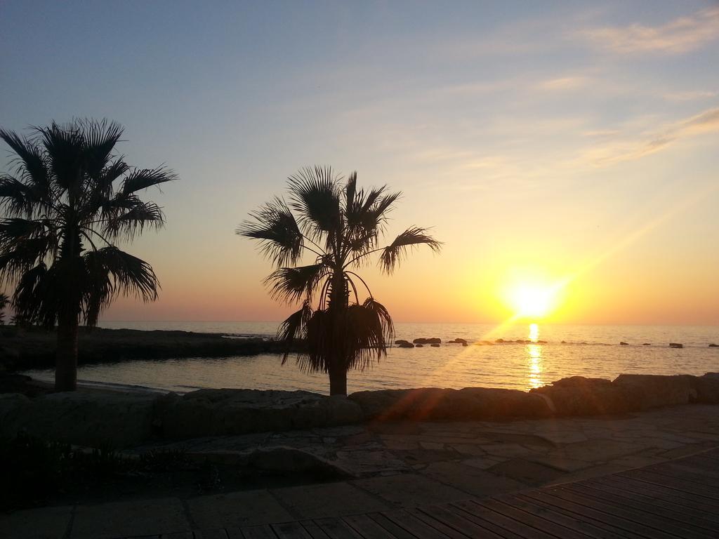 Faros Beach Paphos Bagian luar foto