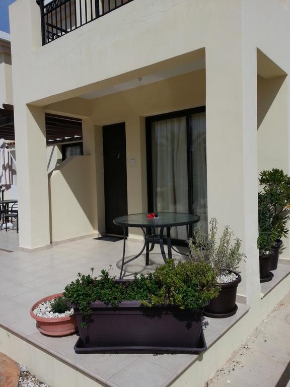 Faros Beach Paphos Bagian luar foto